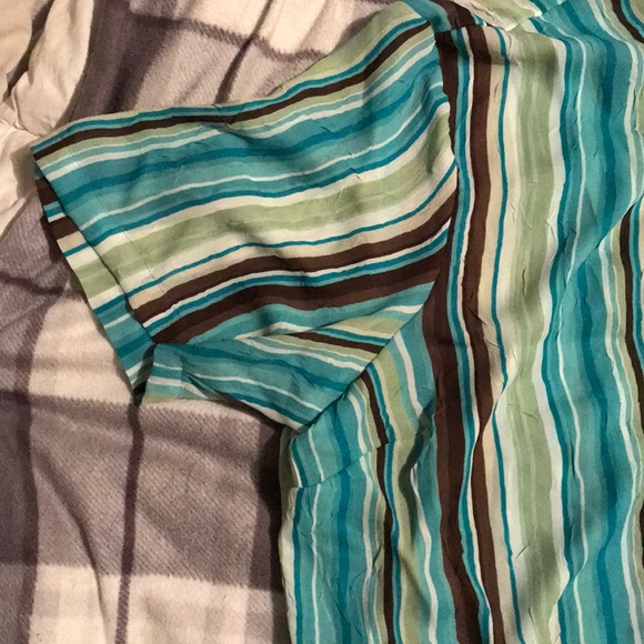 Button down shirt - Picture 3 of 4